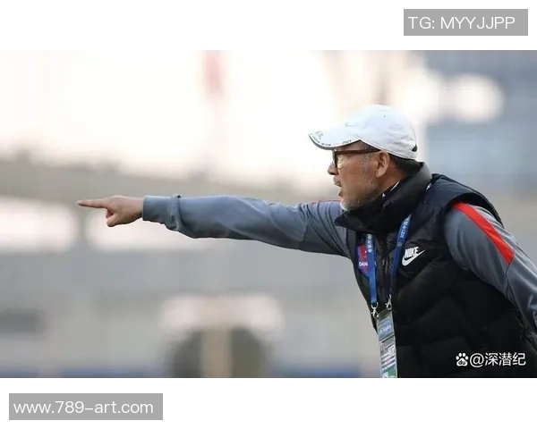 张外龙宣告脱离重庆铜梁龙,暗示下一年将回归助力球队保级 张外龙宣告脱离重庆铜梁龙,暗示下一年将回归助力球队保级